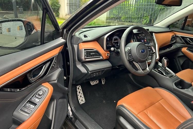 Used Subaru Outback 2021 2.5i Flagship Edition EyeSight Interior 9