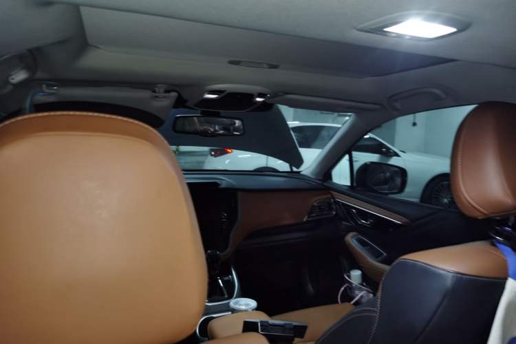 Used Subaru Outback 2021 2.5i Flagship Edition EyeSight Headliner