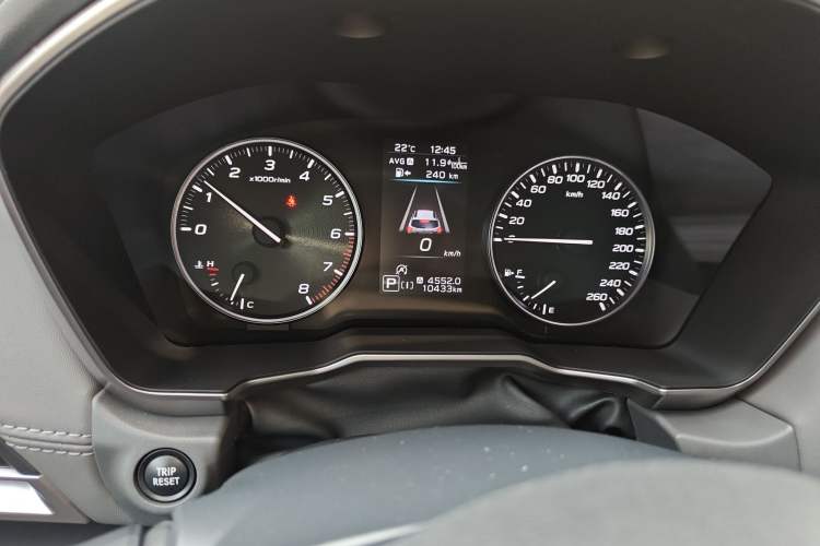 Used Subaru Outback 2021 2.5i Touring Edition EyeSight Instrument Cluster