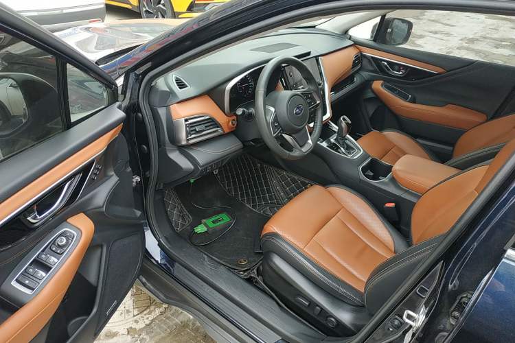 Used Subaru Outback 2021 2.5i Flagship Edition EyeSight Interior 3