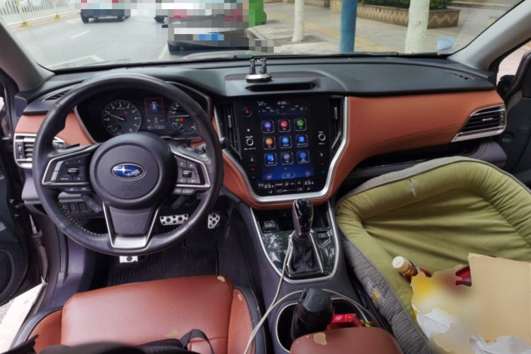 Used Subaru Outback 2021 2.5i Flagship Edition EyeSight Center Console