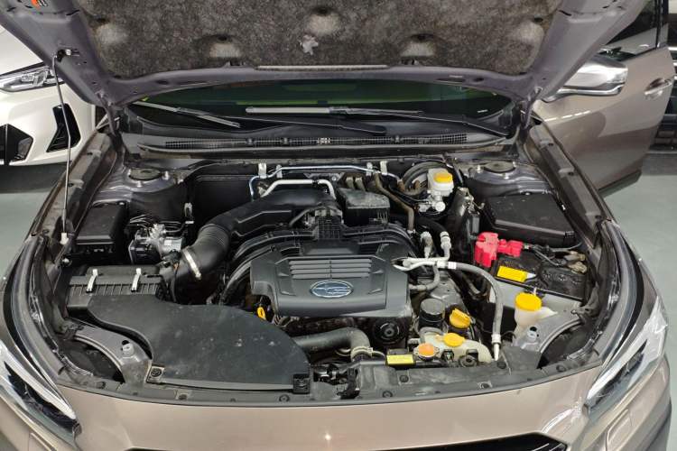 Used Subaru Outback 2021 2.5i Flagship Edition EyeSight Engine Bay