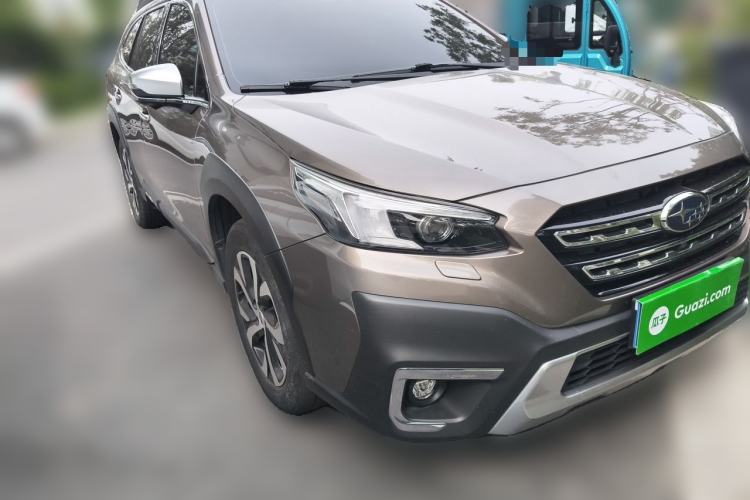 Used Subaru Outback 2021 2.5i Flagship Edition EyeSight Front Right 45 Deg