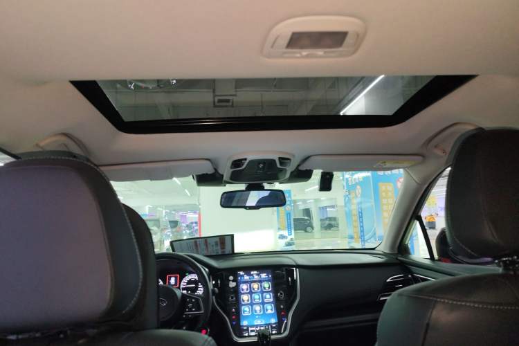 Used Subaru Outback 2021 2.5i Sport Edition EyeSight Headliner