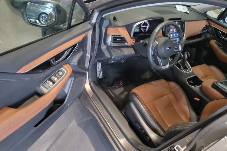 Used Subaru Outback 2021 2.5i Flagship Edition EyeSight Interior 3