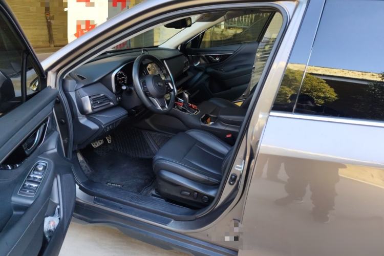 Used Subaru Outback 2021 2.5i Sport Edition EyeSight Interior 3