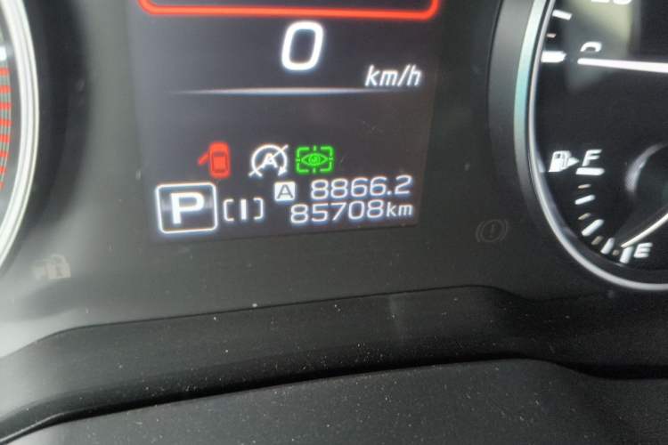 Used Subaru Outback 2021 2.5i Flagship Edition EyeSight Odometer Close Up