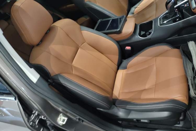 Used Subaru Outback 2021 2.5i Flagship Edition EyeSight Right Front Seat