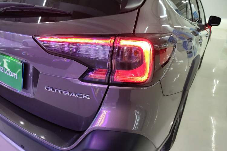Used Subaru Outback 2021 2.5i Sport Edition EyeSight Right Rear Taillight