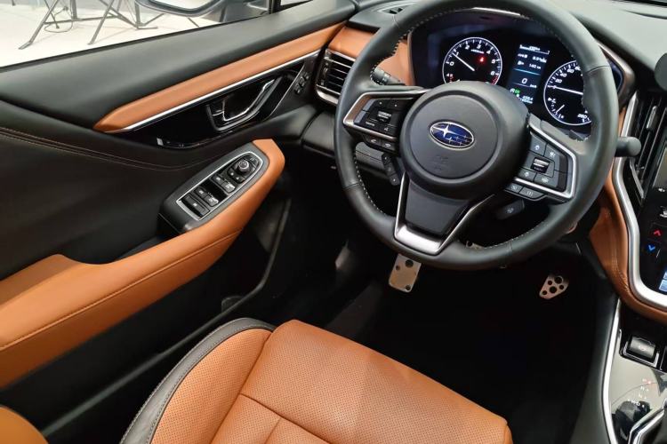 Used Subaru Outback 2021 2.5i Flagship Edition EyeSight Interior 4