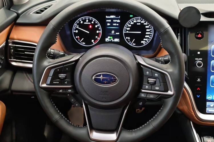 Used Subaru Outback 2021 2.5i Flagship Edition EyeSight Steering Wheel