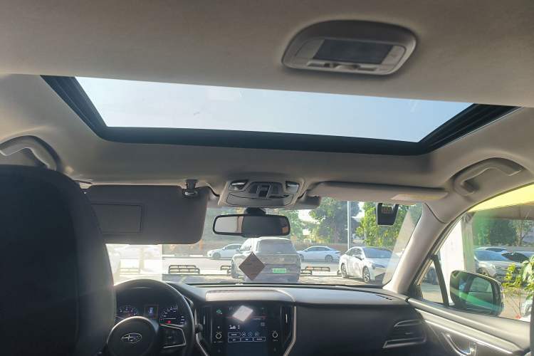 Used Subaru Outback 2021 2.5i Sport Edition EyeSight Headliner