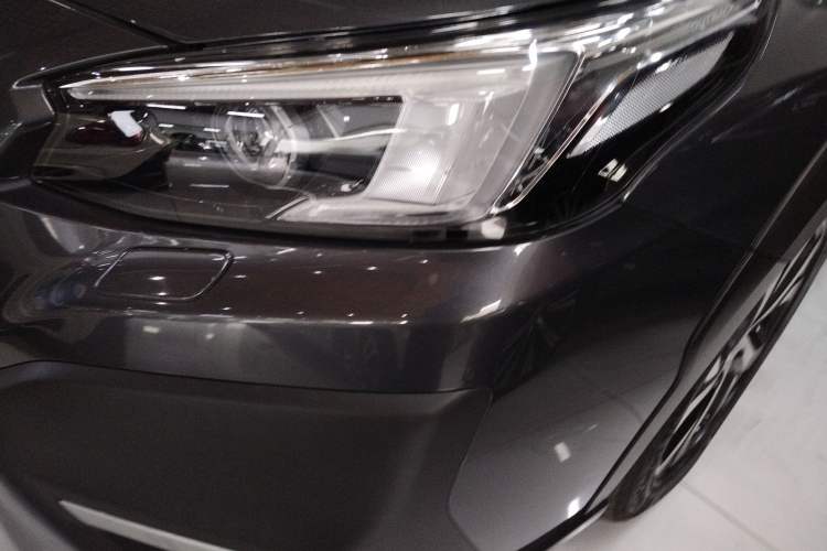 Used Subaru Outback 2021 2.5i Flagship Edition EyeSight Left Front Headlight