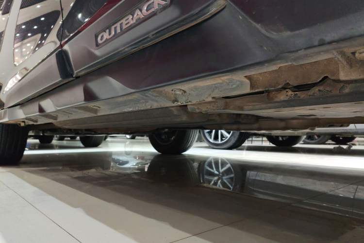 Used Subaru Outback 2021 2.5i Flagship Edition EyeSight Left Side Sill