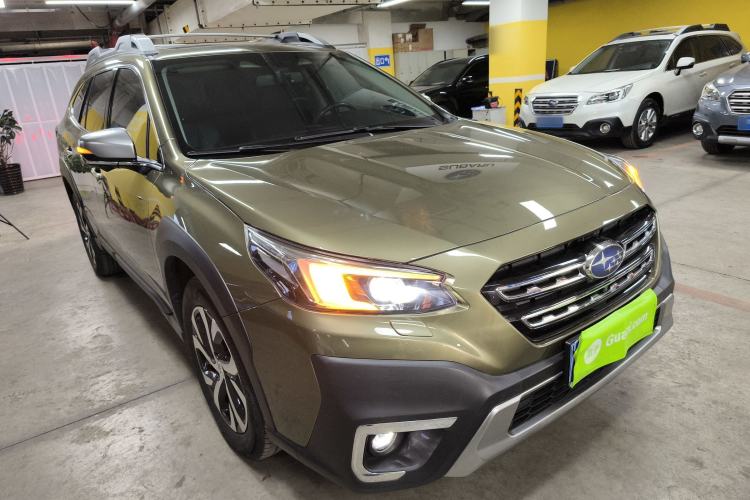 Used Subaru Outback 2021 2.5i Flagship Edition EyeSight Front Right 45 Deg