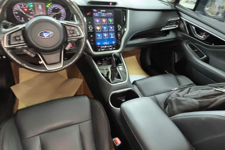 Used Subaru Outback 2021 2.5i Flagship Edition EyeSight Gear Lever