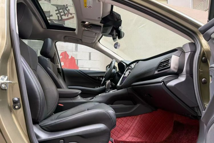 Used Subaru Outback 2021 2.5i Sport Edition EyeSight Interior 4