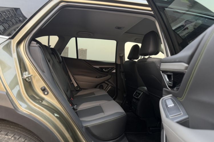 Used Subaru Outback 2021 2.5i Touring Edition EyeSight Interior 8