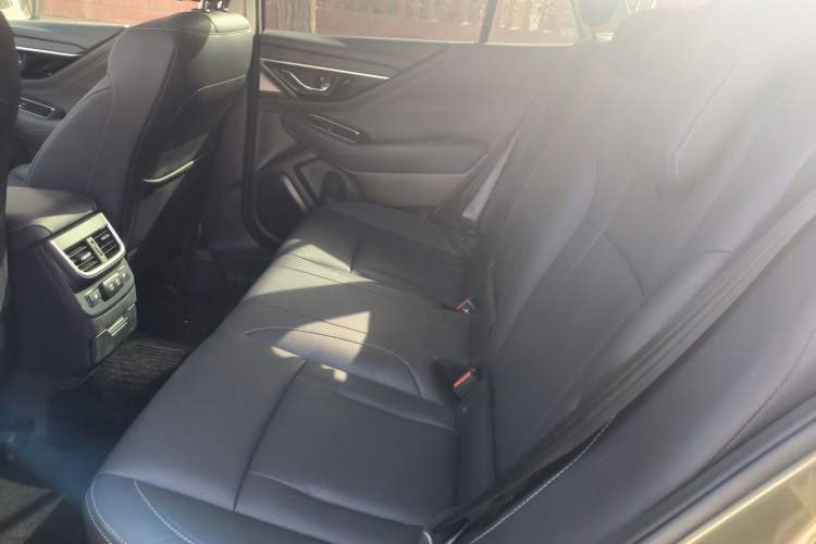 Used Subaru Outback 2021 2.5i Flagship Edition EyeSight Left Rear Seat