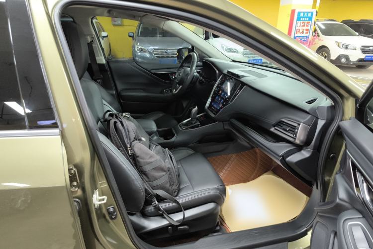Used Subaru Outback 2021 2.5i Flagship Edition EyeSight Right Front Seat