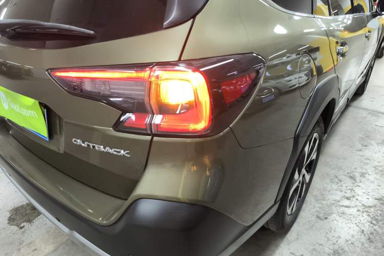Used Subaru Outback 2021 2.5i Flagship Edition EyeSight Right Rear Taillight