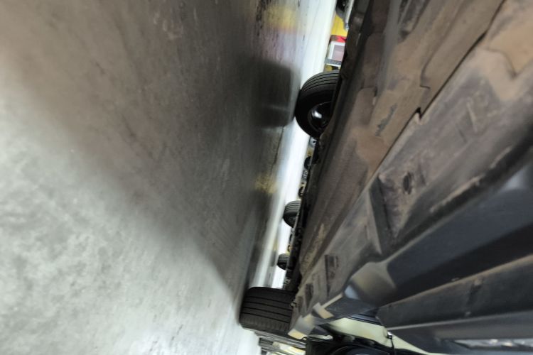 Used Subaru Outback 2021 2.5i Flagship Edition EyeSight Right Side Sill