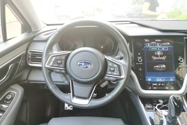 Used Subaru Outback 2021 2.5i Touring Edition EyeSight Steering Wheel