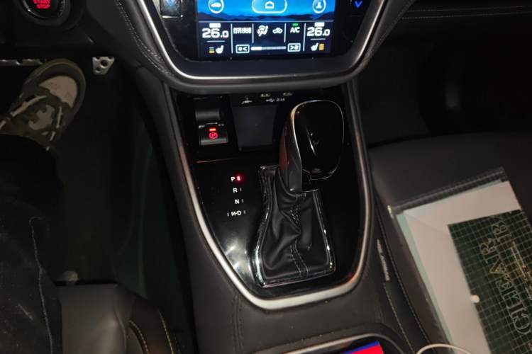 Used Subaru Outback 2021 2.5i Touring Edition EyeSight Gear Lever