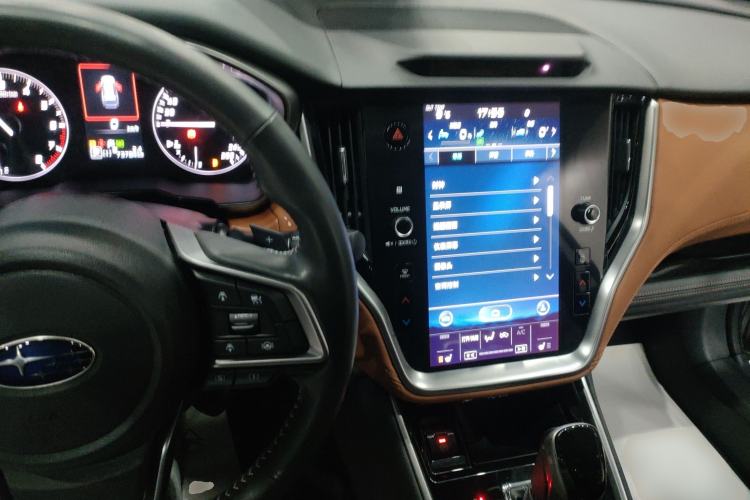 Used Subaru Outback 2021 2.5i Flagship Edition EyeSight Interior 2