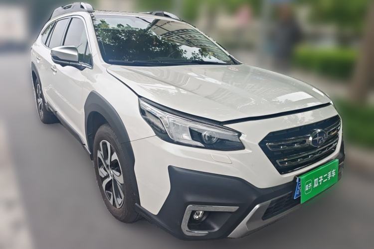 Used Subaru Outback 2021 2.5i Flagship Edition EyeSight Front Right 45 Deg