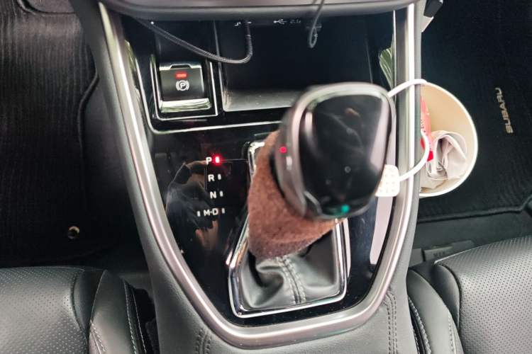 Used Subaru Outback 2021 2.5i Flagship Edition EyeSight Gear Lever