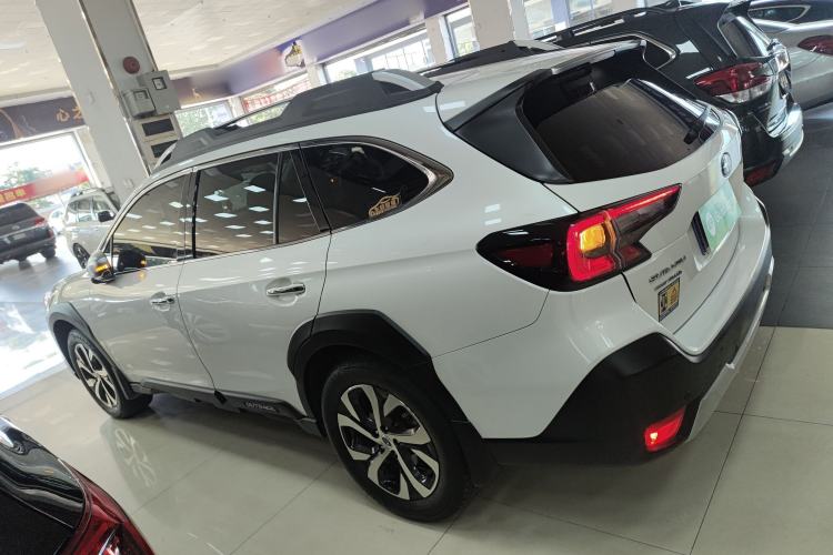 Used Subaru Outback 2021 2.5i Flagship Edition EyeSight Left Side