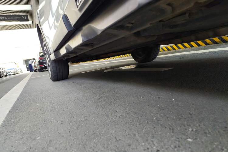 Used Subaru Outback 2021 2.5i Flagship Edition EyeSight Left Side Sill