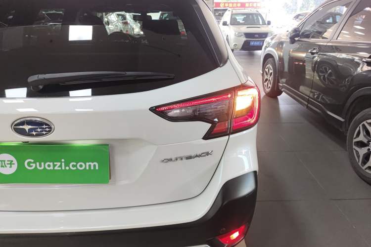 Used Subaru Outback 2021 2.5i Flagship Edition EyeSight Right Rear Taillight