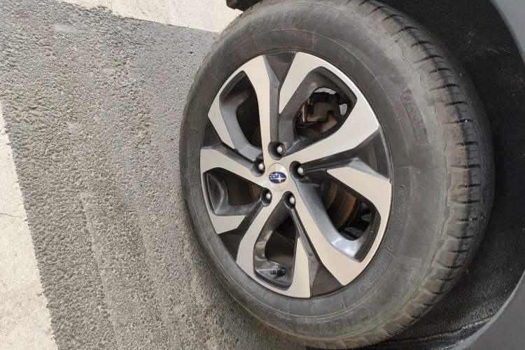 Used Subaru Outback 2021 2.5i Flagship Edition EyeSight Right Rear Wheel Hub