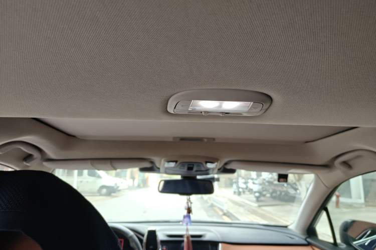 Used Subaru Outback 2022 2.5i Flagship Edition EyeSight Headliner