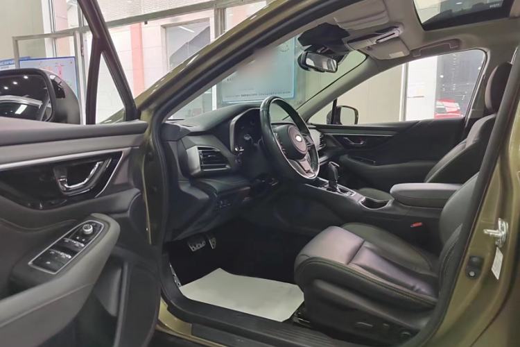 Used Subaru Outback 2022 2.5i Touring Edition EyeSight Interior 1