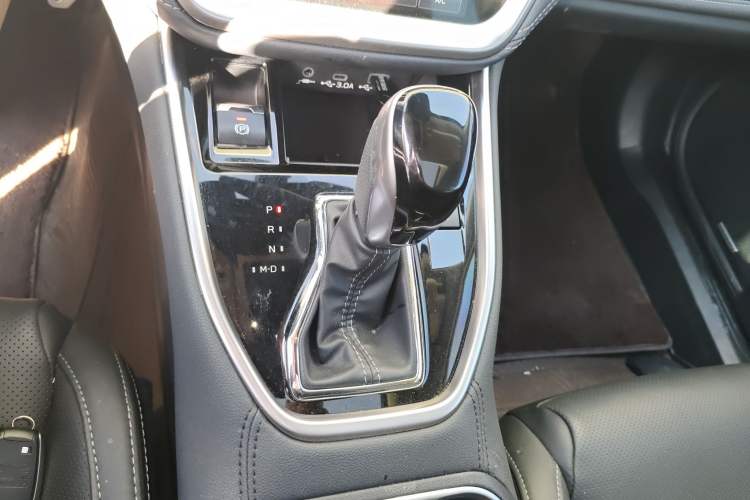 Used Subaru Outback 2022 2.5i Flagship Edition EyeSight Gear Lever