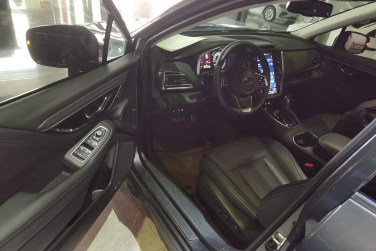 Used Subaru Outback 2023 2.5i AWD Flagship Edition EyeSight Driver Seat