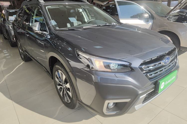 Used Subaru Outback 2023 2.5i AWD Flagship Edition EyeSight Front Right 45 Deg