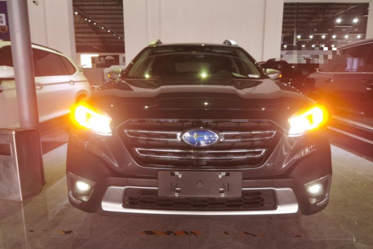 Used Subaru Outback 2023 2.5i AWD Flagship Edition EyeSight Front