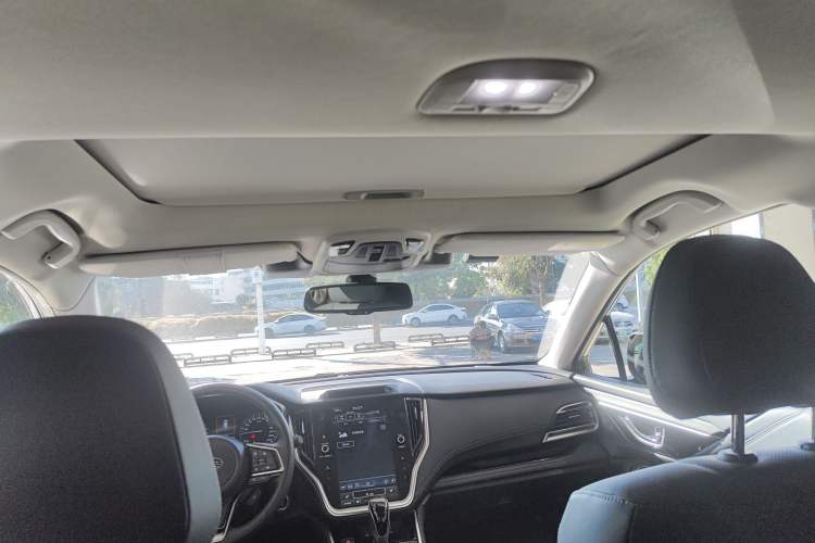 Used Subaru Outback 2023 2.5i AWD Flagship Edition EyeSight Headliner