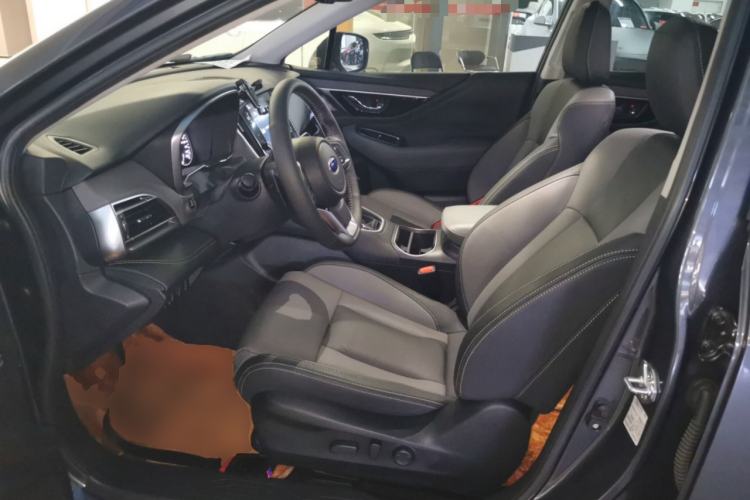 Used Subaru Outback 2023 2.5i AWD Touring Edition EyeSight Left Front Seat
