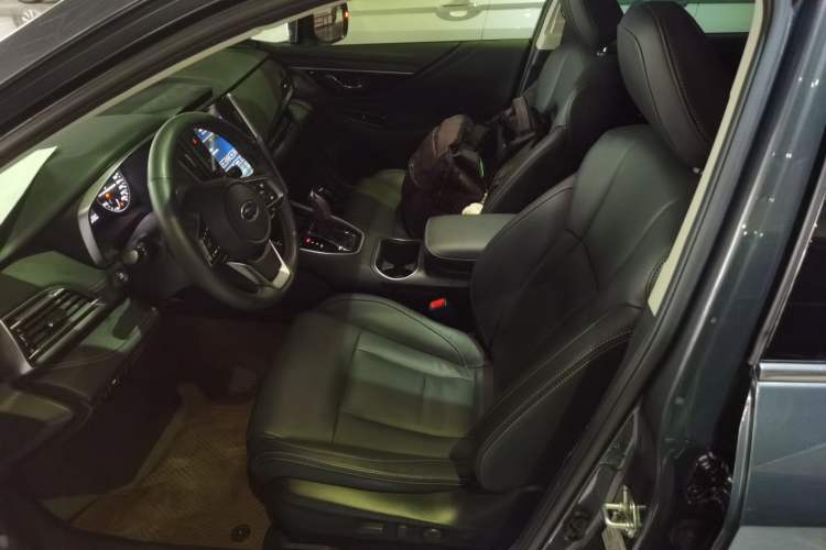 Used Subaru Outback 2023 2.5i AWD Flagship Edition EyeSight Left Front Seat