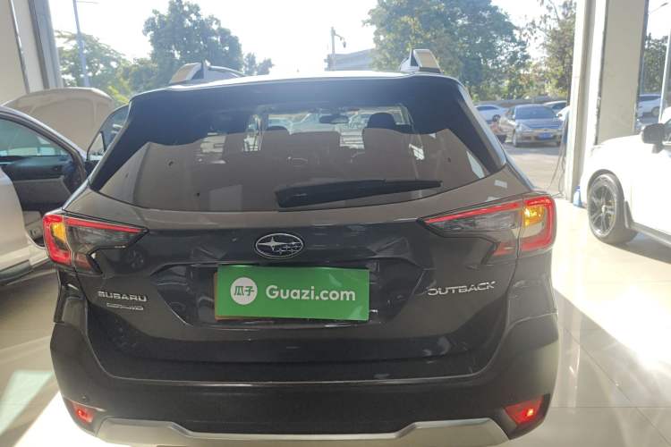 Used Subaru Outback 2023 2.5i AWD Flagship Edition EyeSight Rear