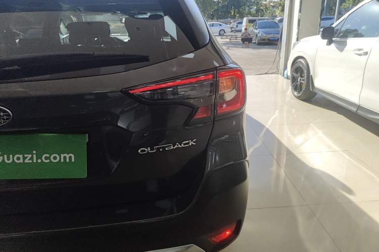 Used Subaru Outback 2023 2.5i AWD Flagship Edition EyeSight Right Rear Taillight