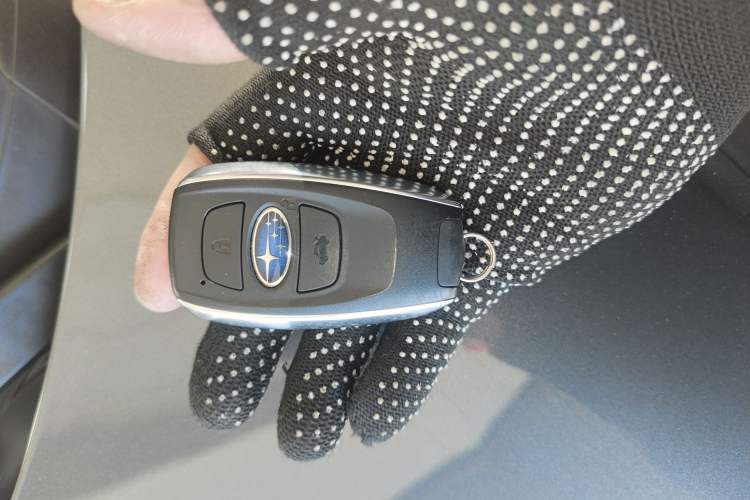 Used Subaru Outback 2023 2.5i AWD Flagship Edition EyeSight Vehicle Key