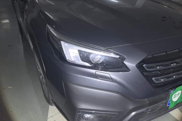 Used Subaru Outback 2024 2.5i AWD Flagship Edition EyeSight Right Front Headlight