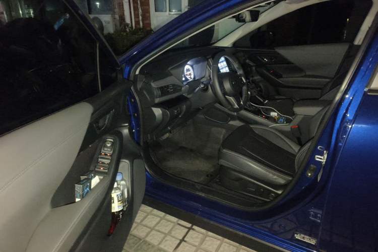 Used Subaru Solterra 2024 2.5i AWD Luxury Edition EyeSight Driver Seat