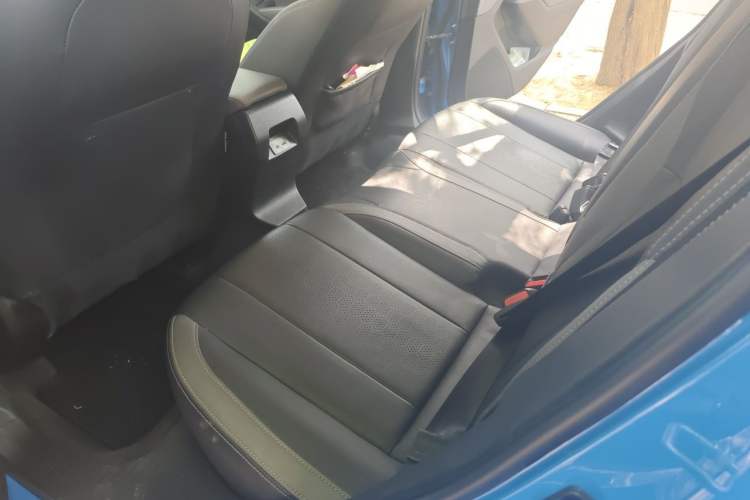 Used Subaru Solterra 2024 2.5i AWD Luxury Edition EyeSight Left Rear Seat